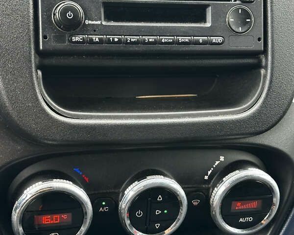 Івеко Дейлі, об'ємом двигуна 3 л та пробігом 478 тис. км за 24900 $, фото 9 на Automoto.ua