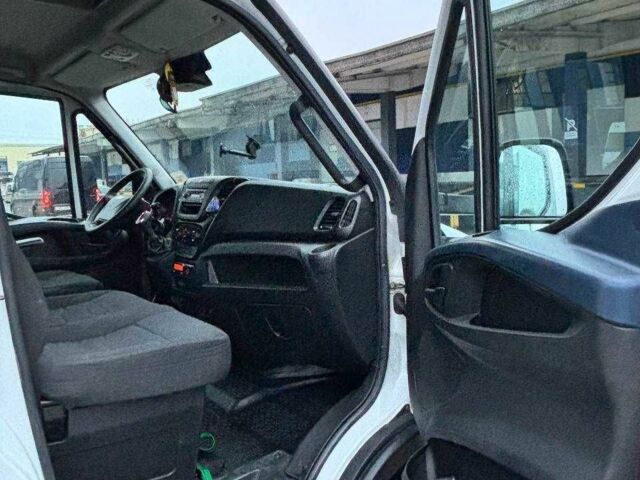 Івеко Дейлі, об'ємом двигуна 0 л та пробігом 0 тис. км за 23999 $, фото 8 на Automoto.ua