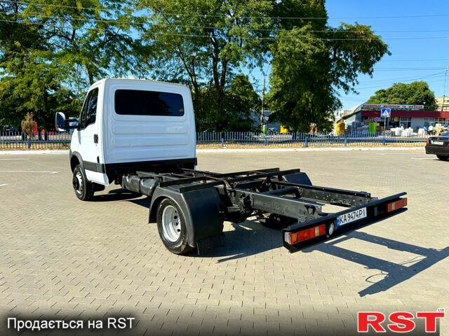 Ивеко Дейли, объемом двигателя 3 л и пробегом 350 тыс. км за 11999 $, фото 1 на Automoto.ua