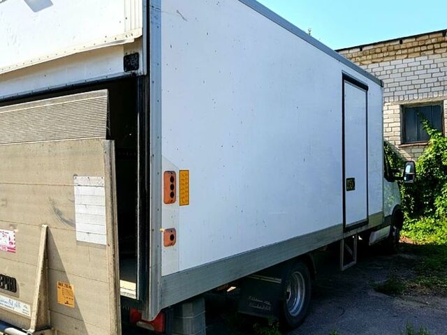 Ивеко Дейли, объемом двигателя 3 л и пробегом 287 тыс. км за 17000 $, фото 2 на Automoto.ua