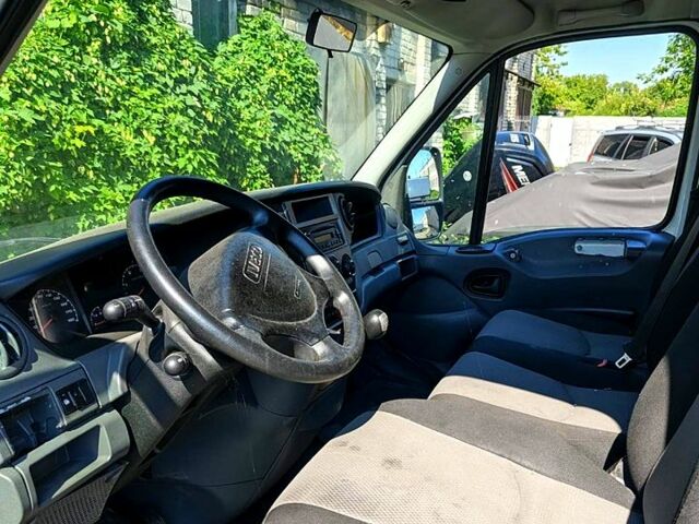 Ивеко Дейли, объемом двигателя 3 л и пробегом 287 тыс. км за 17000 $, фото 4 на Automoto.ua