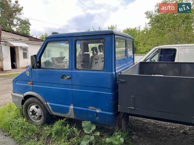 Ивеко Дейли, объемом двигателя 2.5 л и пробегом 100 тыс. км за 3500 $, фото 2 на Automoto.ua