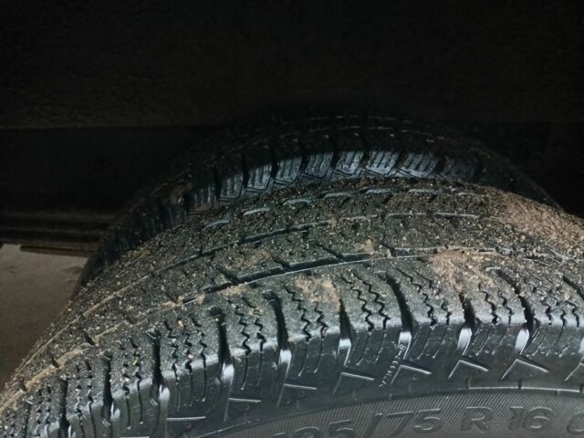 Івеко Дейлі, об'ємом двигуна 0 л та пробігом 0 тис. км за 7800 $, фото 17 на Automoto.ua