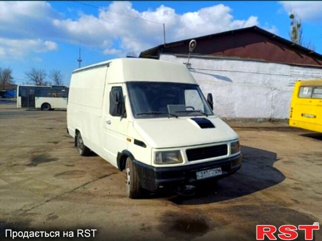 Ивеко Дейли, объемом двигателя 2.8 л и пробегом 190 тыс. км за 2500 $, фото 1 на Automoto.ua