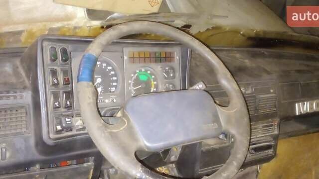 Івеко Дейлі, об'ємом двигуна 2.8 л та пробігом 300 тис. км за 2700 $, фото 2 на Automoto.ua