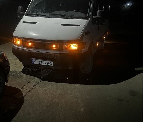 Белый Ивеко Дейли пасс., объемом двигателя 2.8 л и пробегом 412 тыс. км за 7800 $, фото 4 на Automoto.ua