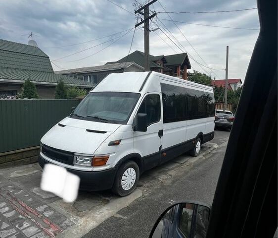 Белый Ивеко Дейли пасс., объемом двигателя 2.8 л и пробегом 412 тыс. км за 7800 $, фото 6 на Automoto.ua