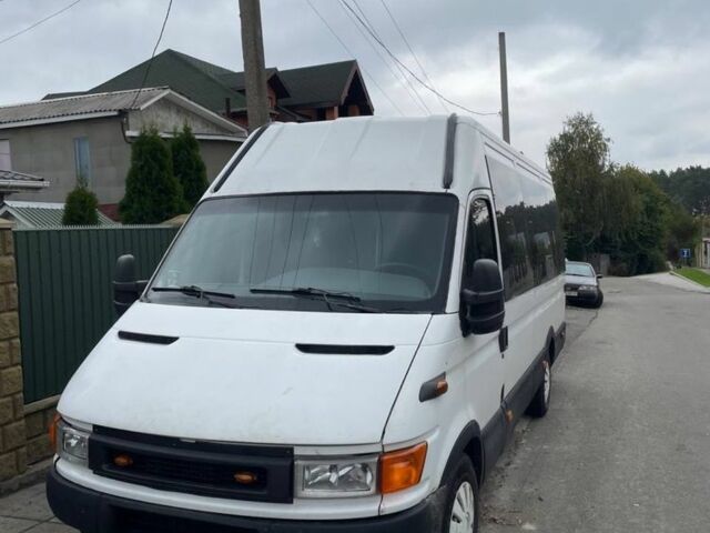 Белый Ивеко Дейли пасс., объемом двигателя 2.8 л и пробегом 412 тыс. км за 7800 $, фото 5 на Automoto.ua