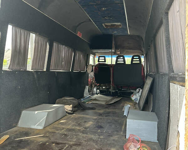Белый Ивеко Дейли пасс., объемом двигателя 2.8 л и пробегом 380 тыс. км за 3500 $, фото 14 на Automoto.ua