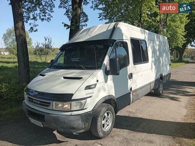 Белый Ивеко Дейли пасс., объемом двигателя 3 л и пробегом 325 тыс. км за 7750 $, фото 2 на Automoto.ua