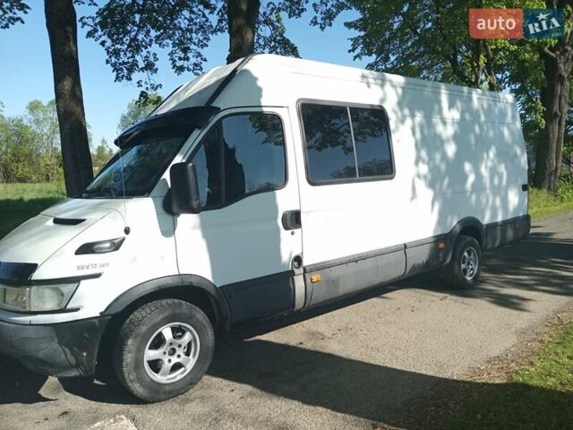 Белый Ивеко Дейли пасс., объемом двигателя 3 л и пробегом 325 тыс. км за 7750 $, фото 1 на Automoto.ua