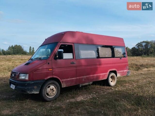 Красный Ивеко Дейли пасс., объемом двигателя 2.5 л и пробегом 380 тыс. км за 2800 $, фото 7 на Automoto.ua