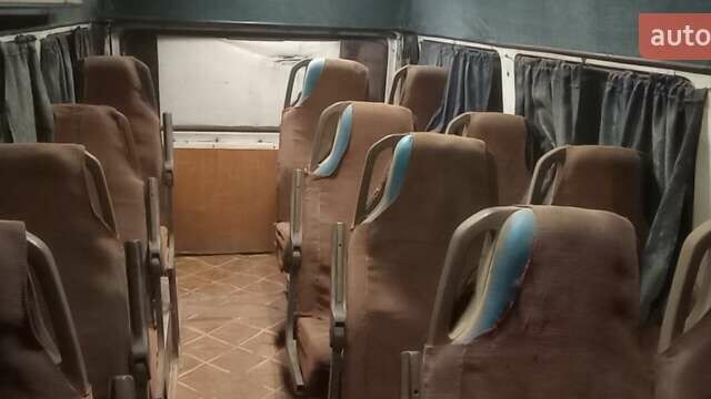 Ивеко Дейли пасс., объемом двигателя 2.8 л и пробегом 300 тыс. км за 2700 $, фото 8 на Automoto.ua
