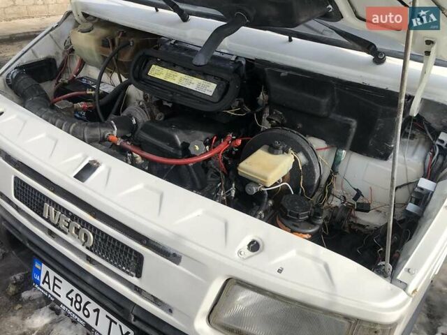 Івеко Daily пасс., об'ємом двигуна 2.5 л та пробігом 462 тис. км за 4500 $, фото 3 на Automoto.ua