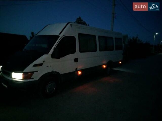 Івеко Daily пасс., об'ємом двигуна 2.8 л та пробігом 418 тис. км за 5800 $, фото 22 на Automoto.ua