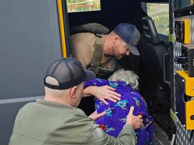 Желтый Ивеко Дейли пасс., объемом двигателя 3 л и пробегом 291 тыс. км за 44598 $, фото 18 на Automoto.ua