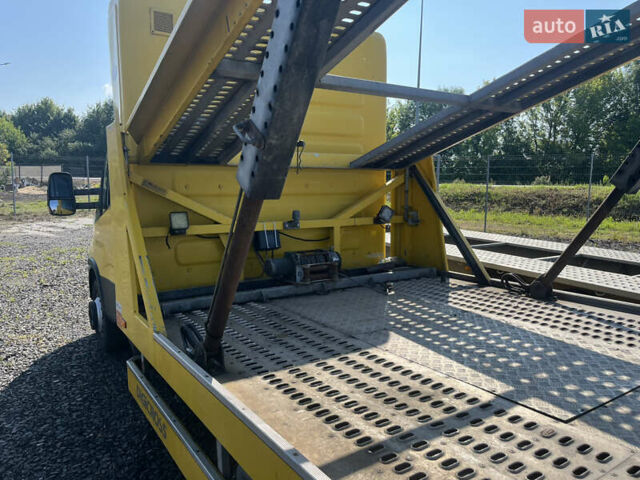 Желтый Ивеко Дейли, объемом двигателя 3 л и пробегом 400 тыс. км за 48500 $, фото 4 на Automoto.ua