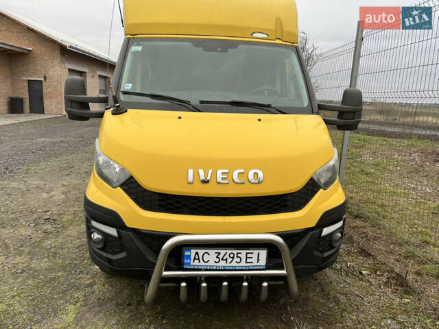 Желтый Ивеко Дейли, объемом двигателя 3 л и пробегом 398 тыс. км за 36500 $, фото 1 на Automoto.ua