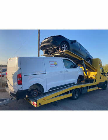 Желтый Ивеко Дейли, объемом двигателя 3 л и пробегом 398 тыс. км за 36500 $, фото 7 на Automoto.ua