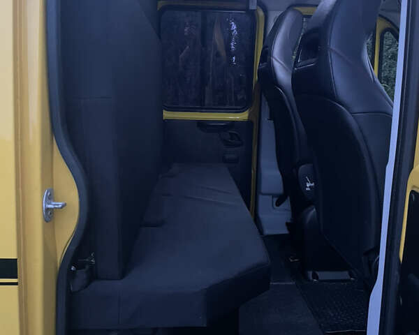Жовтий Івеко Дейлі, об'ємом двигуна 3 л та пробігом 422 тис. км за 21500 $, фото 9 на Automoto.ua
