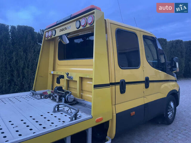 Желтый Ивеко Дейли, объемом двигателя 3 л и пробегом 420 тыс. км за 21500 $, фото 5 на Automoto.ua