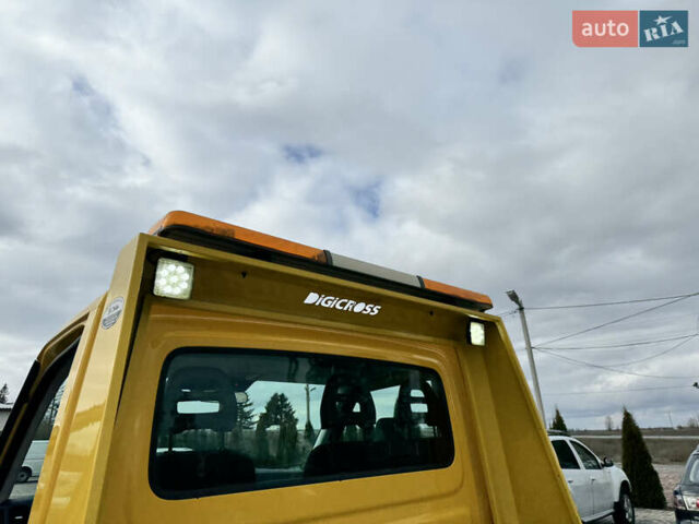 Желтый Ивеко Дейли, объемом двигателя 3 л и пробегом 150 тыс. км за 31000 $, фото 15 на Automoto.ua