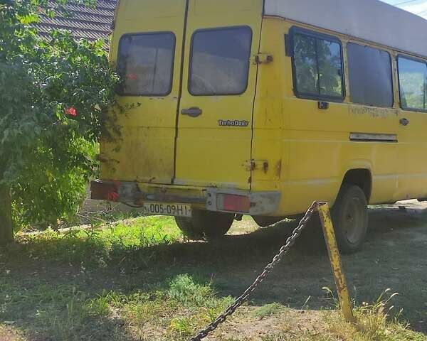 Жовтий Івеко Дейлі, об'ємом двигуна 0 л та пробігом 363 тис. км за 2000 $, фото 5 на Automoto.ua