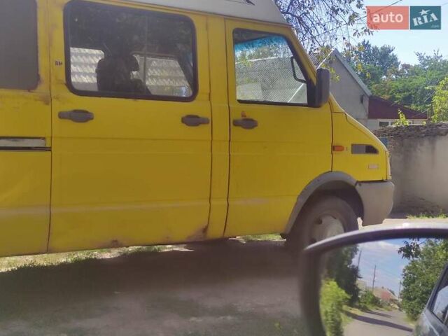 Жовтий Івеко Дейлі, об'ємом двигуна 0 л та пробігом 363 тис. км за 2000 $, фото 3 на Automoto.ua