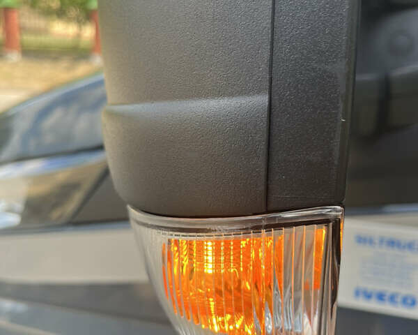 Серый Ивеко Дейли, объемом двигателя 3 л и пробегом 463 тыс. км за 26800 $, фото 20 на Automoto.ua