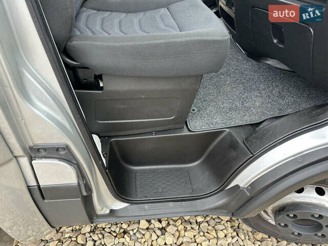 Сірий Івеко Дейлі, об'ємом двигуна 3 л та пробігом 265 тис. км за 33700 $, фото 32 на Automoto.ua