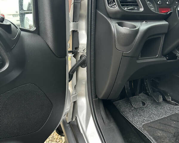 Сірий Івеко Дейлі, об'ємом двигуна 3 л та пробігом 265 тис. км за 33700 $, фото 20 на Automoto.ua