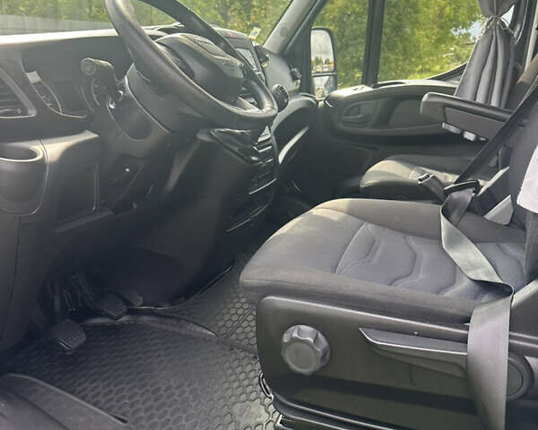 Сірий Івеко Дейлі, об'ємом двигуна 3 л та пробігом 214 тис. км за 39500 $, фото 14 на Automoto.ua
