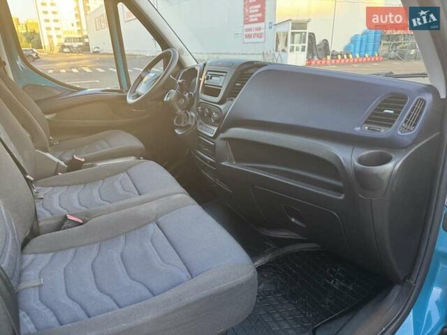 Синий Ивеко Дейли, объемом двигателя 2.29 л и пробегом 223 тыс. км за 23500 $, фото 10 на Automoto.ua