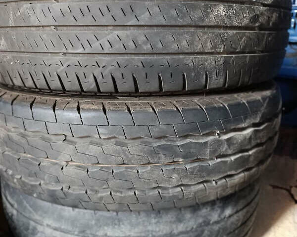 Синий Ивеко Дейли, объемом двигателя 2.8 л и пробегом 350 тыс. км за 6900 $, фото 19 на Automoto.ua