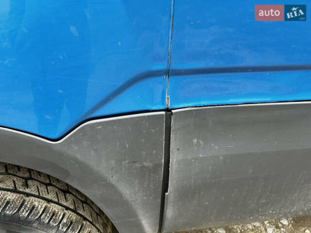 Синій Івеко Дейлі, об'ємом двигуна 3 л та пробігом 411 тис. км за 25000 $, фото 3 на Automoto.ua