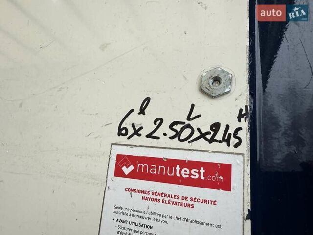 Синий Ивеко Дейли, объемом двигателя 3 л и пробегом 217 тыс. км за 36800 $, фото 38 на Automoto.ua