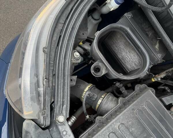 Синий Ивеко Дейли, объемом двигателя 3 л и пробегом 217 тыс. км за 36800 $, фото 70 на Automoto.ua