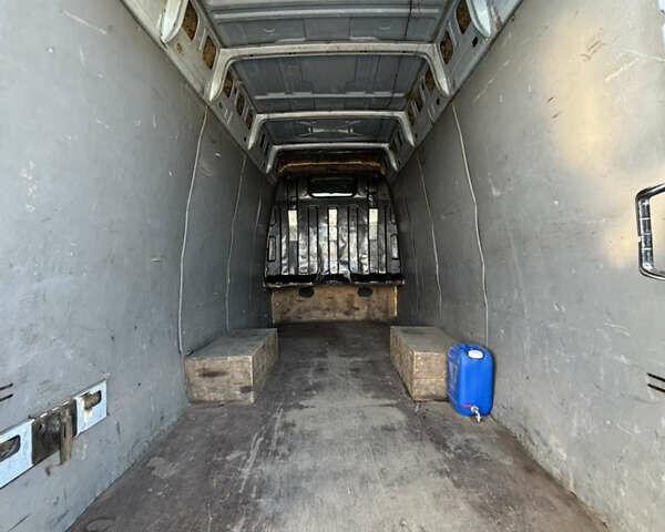 Синій Івеко Дейлі, об'ємом двигуна 2.8 л та пробігом 450 тис. км за 6300 $, фото 22 на Automoto.ua
