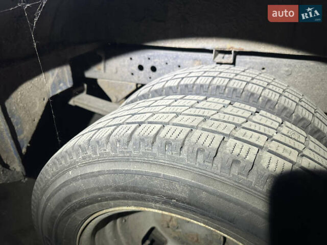Синій Івеко Дейлі, об'ємом двигуна 3 л та пробігом 170 тис. км за 15000 $, фото 4 на Automoto.ua
