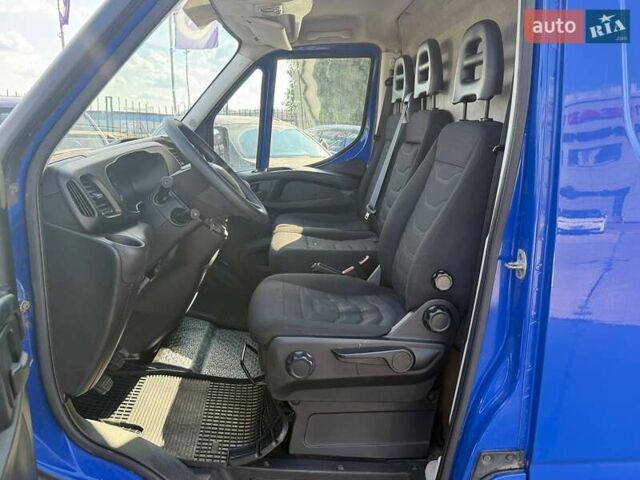 Синий Ивеко Дейли, объемом двигателя 0 л и пробегом 215 тыс. км за 17900 $, фото 14 на Automoto.ua