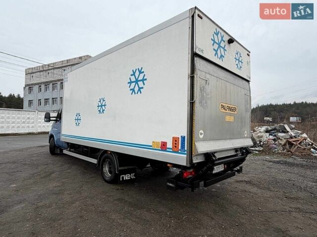 Синий Ивеко Дейли, объемом двигателя 3 л и пробегом 307 тыс. км за 25500 $, фото 4 на Automoto.ua