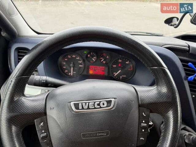 Синий Ивеко Дейли, объемом двигателя 3 л и пробегом 307 тыс. км за 29999 $, фото 19 на Automoto.ua