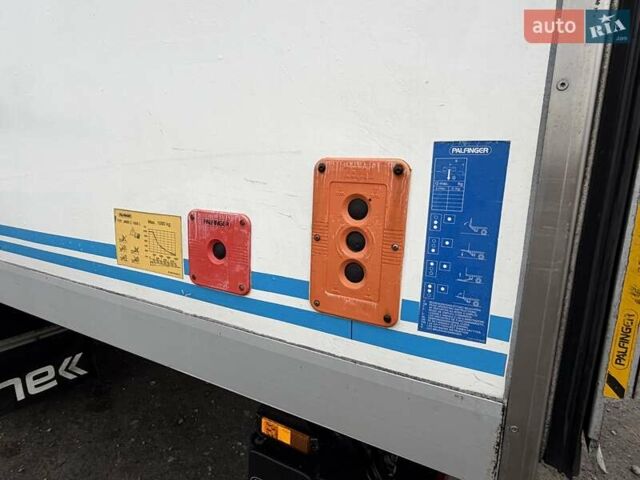 Синий Ивеко Дейли, объемом двигателя 3 л и пробегом 307 тыс. км за 29999 $, фото 5 на Automoto.ua