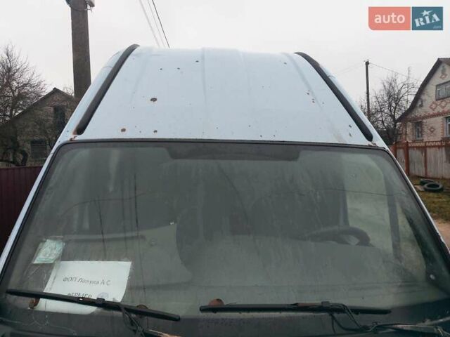 Синій Івеко Дейлі, об'ємом двигуна 2.8 л та пробігом 350 тис. км за 4100 $, фото 2 на Automoto.ua