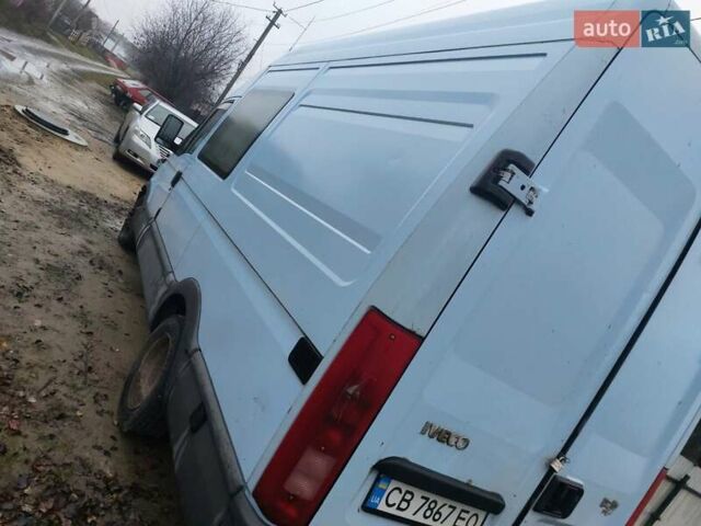 Синій Івеко Дейлі, об'ємом двигуна 2.8 л та пробігом 350 тис. км за 4100 $, фото 9 на Automoto.ua