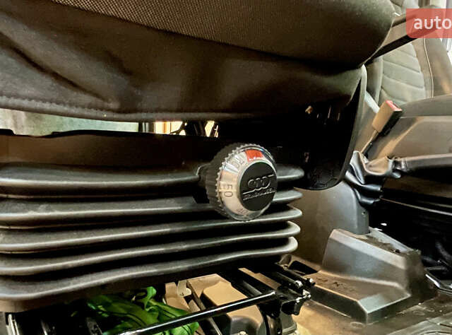 Зеленый Ивеко Дейли, объемом двигателя 3 л и пробегом 1 тыс. км за 332313 $, фото 7 на Automoto.ua