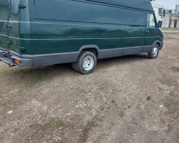 Зелений Івеко Дейлі, об'ємом двигуна 2.5 л та пробігом 320 тис. км за 4000 $, фото 5 на Automoto.ua