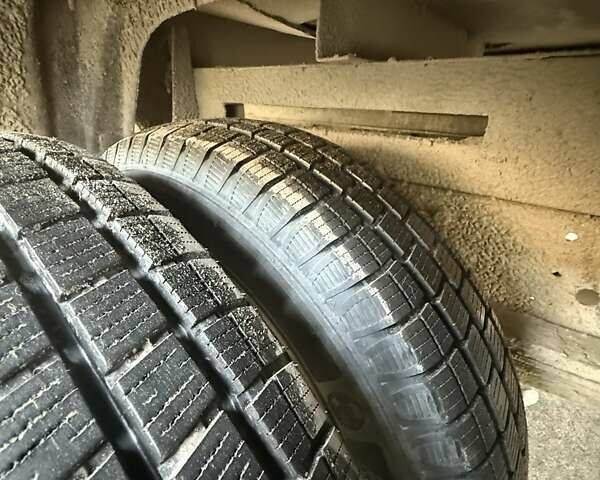 Зеленый Ивеко Дейли, объемом двигателя 2.8 л и пробегом 308 тыс. км за 7800 $, фото 18 на Automoto.ua