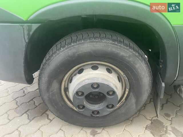 Зелений Івеко Дейлі, об'ємом двигуна 3 л та пробігом 404 тис. км за 23000 $, фото 8 на Automoto.ua