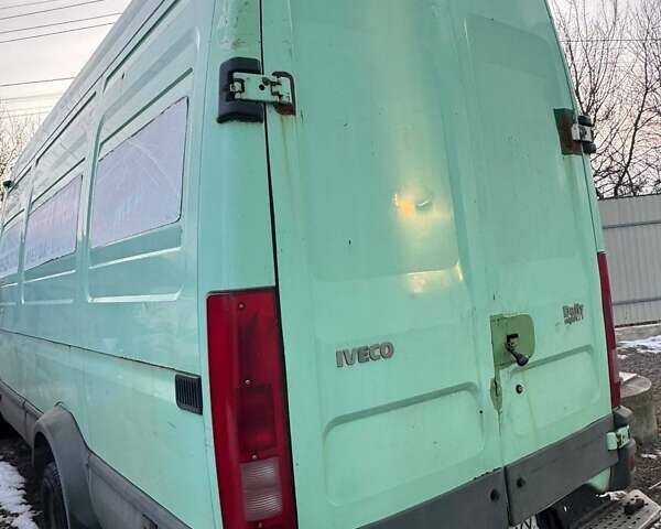 Зеленый Ивеко Дейли, объемом двигателя 2.8 л и пробегом 200 тыс. км за 7700 $, фото 4 на Automoto.ua